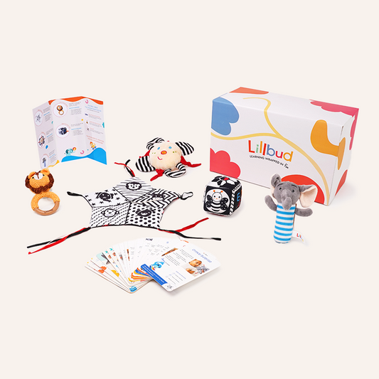 Hello World - 0 to 2 months (Essentials Kit)